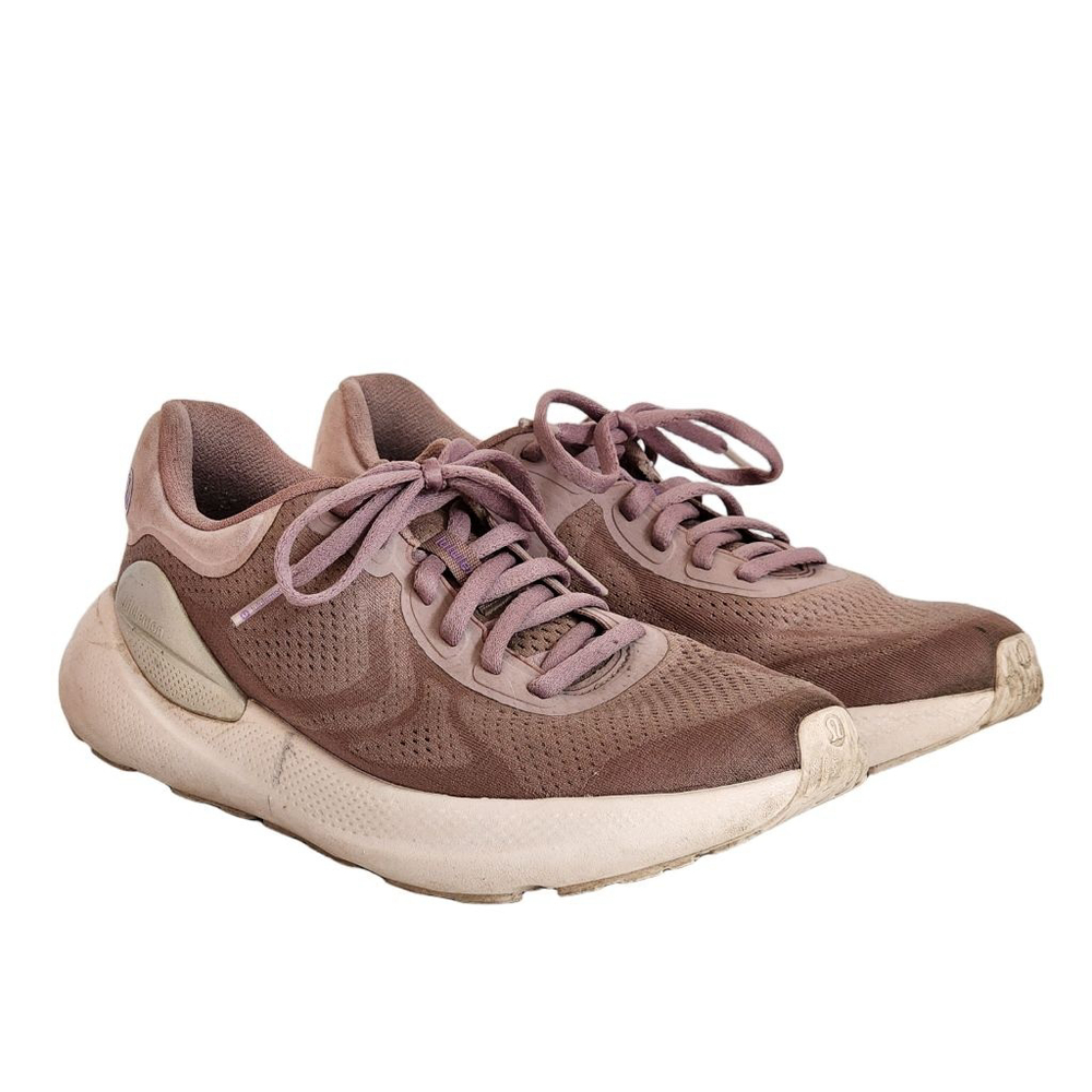 LULULEMON Beyondfeel Running Athletic Shoes Sneakers 9.5 Purple
